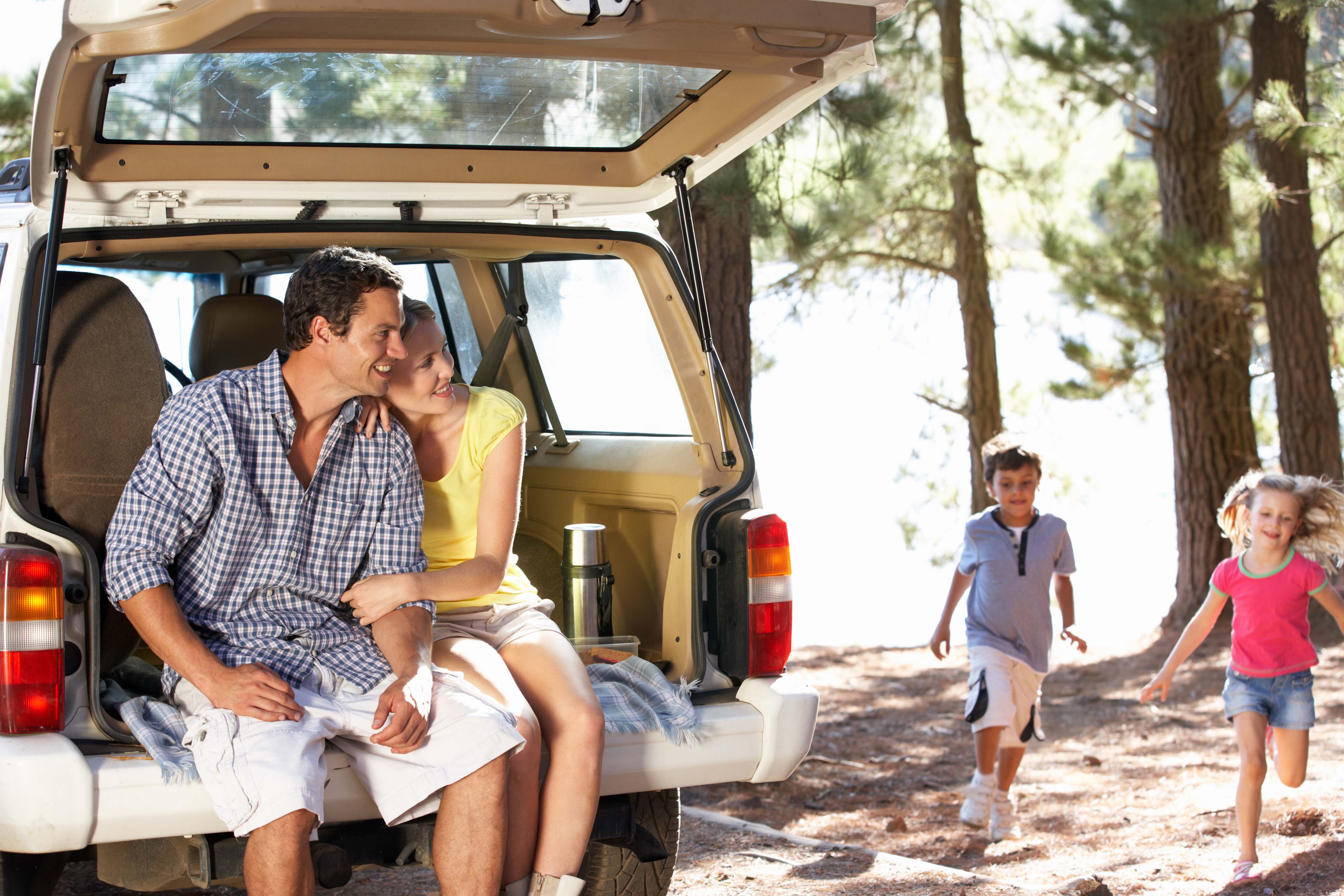 Familienurlaub im Sommer©Shutterstock_Monkey Business Images.jpg