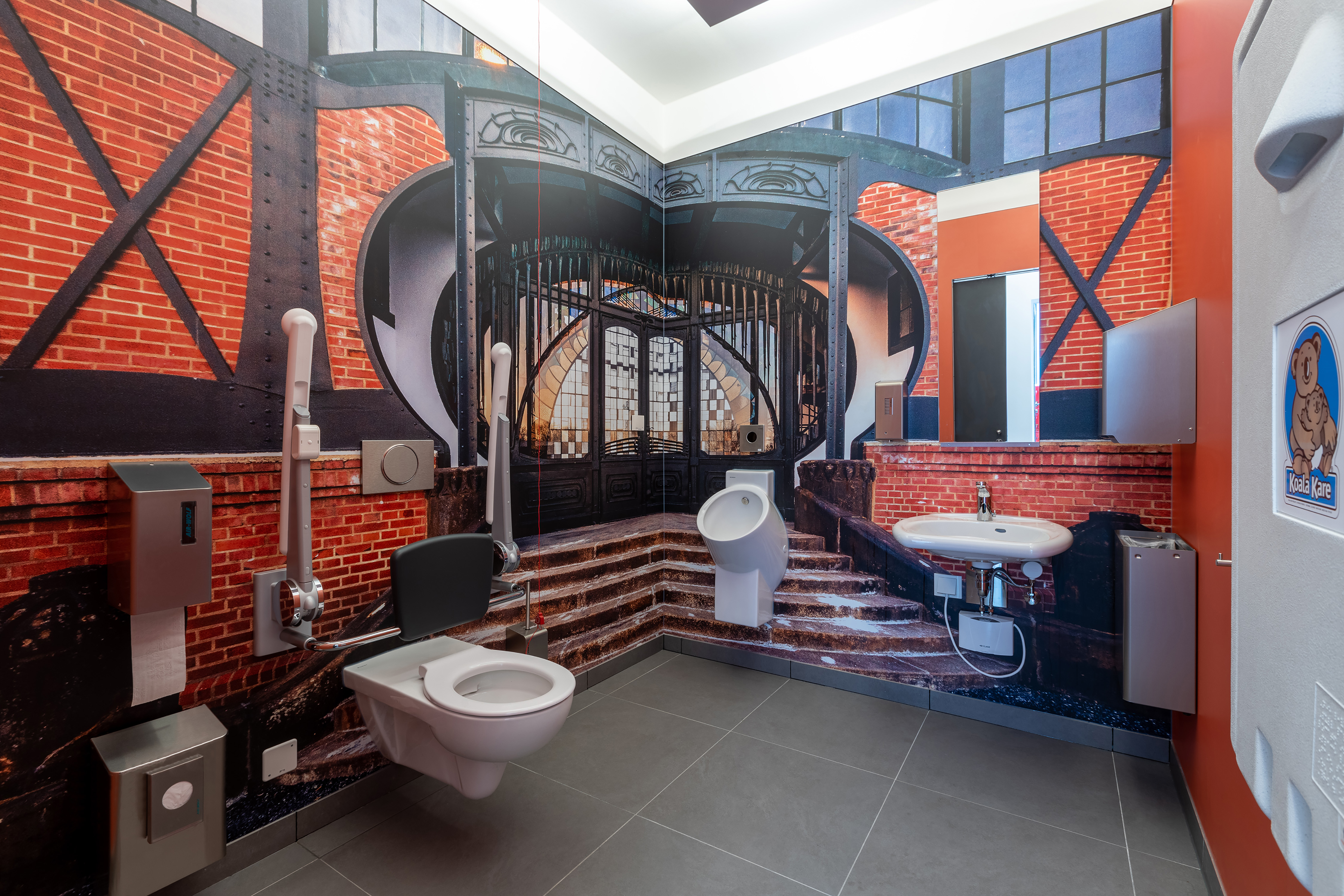 ORLEN Deutschland GmbH_WC ORLEN Tankstelle Dortmund_EN© ORLEN Deutschland GmbH.jpg